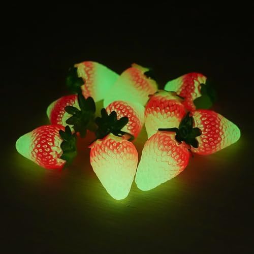 20 Pcs Glow In The Dark Mini Strawberries Resin Decor