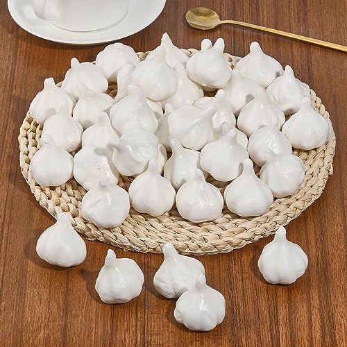 CHGCRAFT 60Pcs Foam Artificial Garlic Models White
