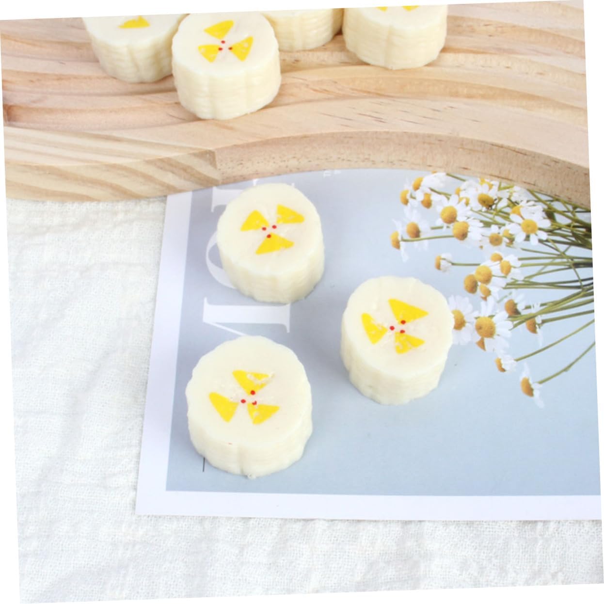 10pcs Artificial Banana Slices for Decor and Photography