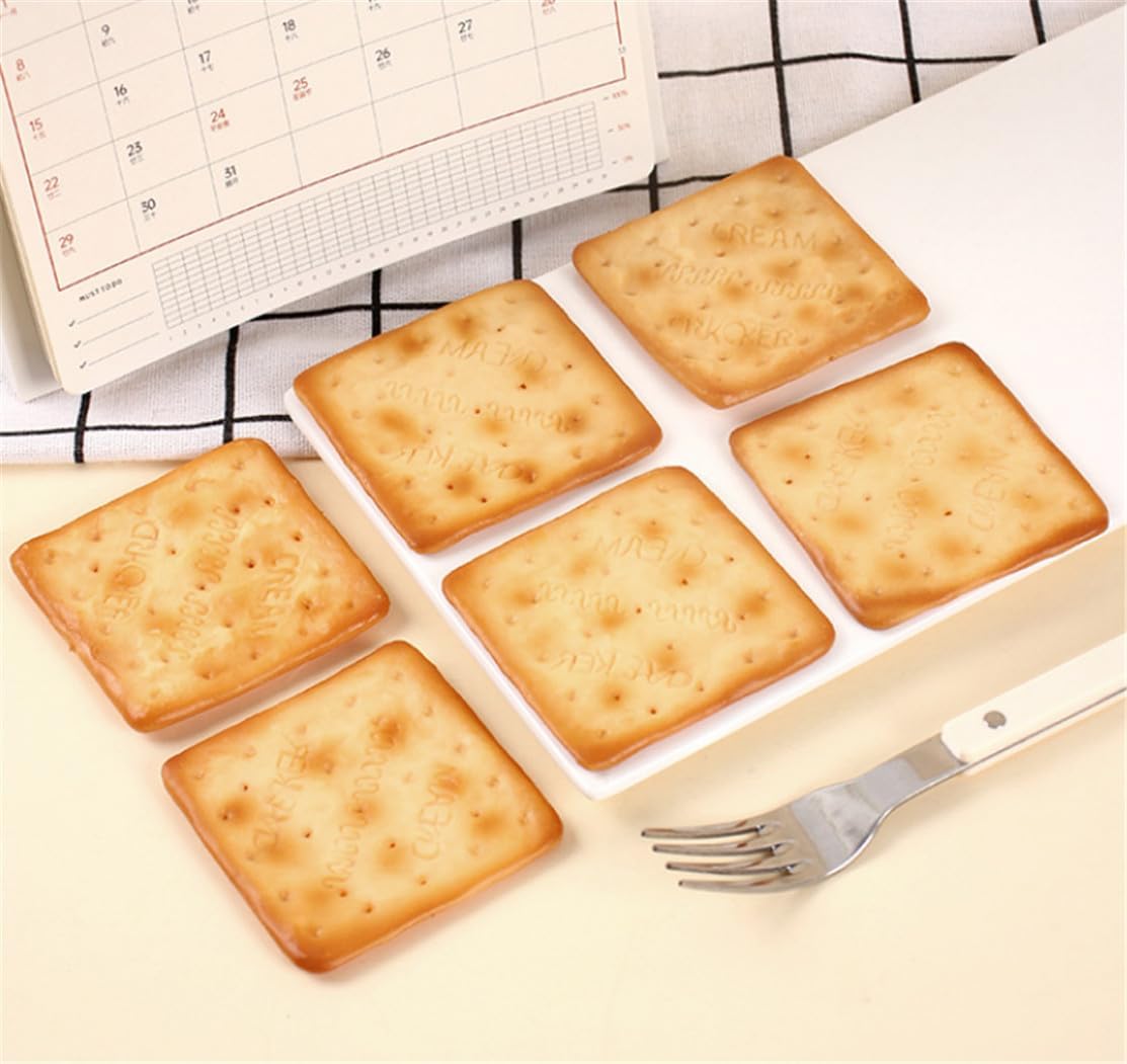 6Pcs Realistic Artificial Soda Cracker Decorative Biscuit Props