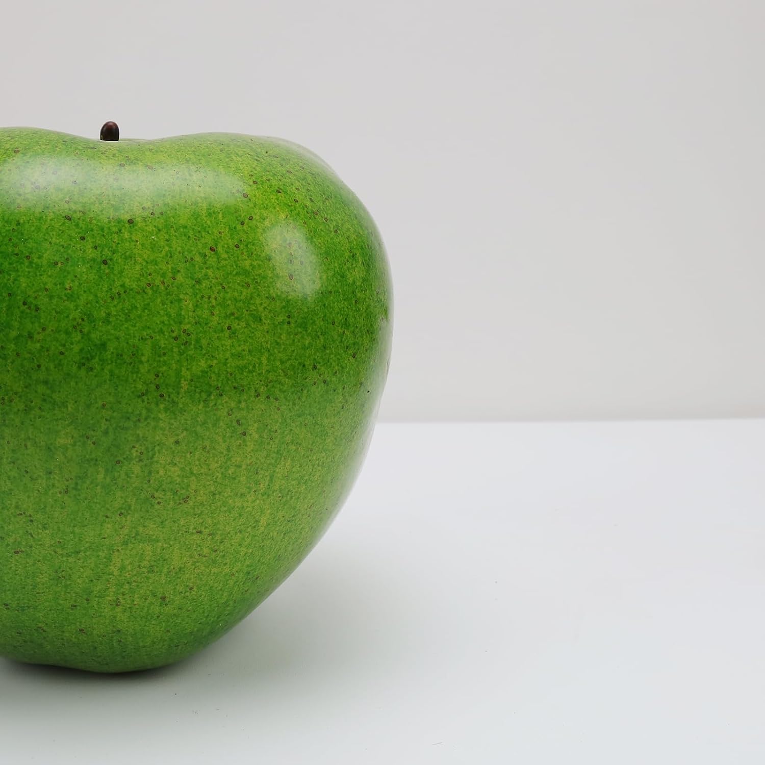 Gresorth 1pc Artificial Green Apple Decoration 16cm