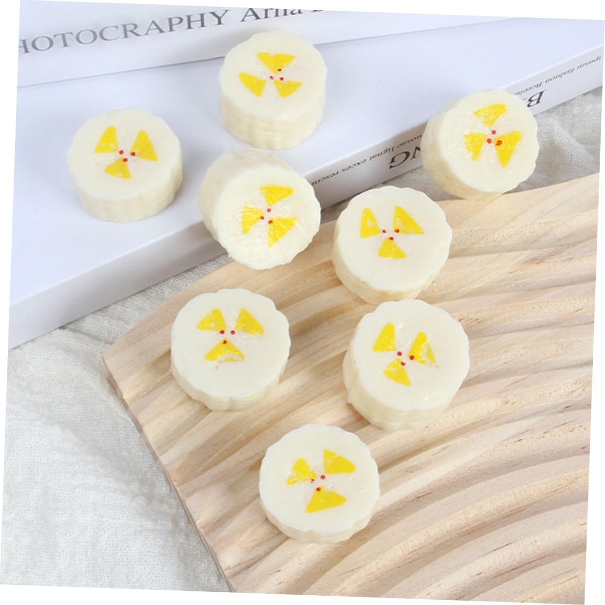 STOBAZA 10pcs Lifelike Artificial Banana Slices Decorations