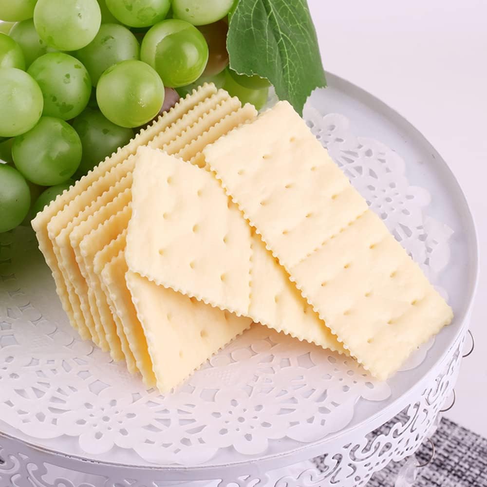 10Pcs Artificial Soda Crackers for Decoration and Photography