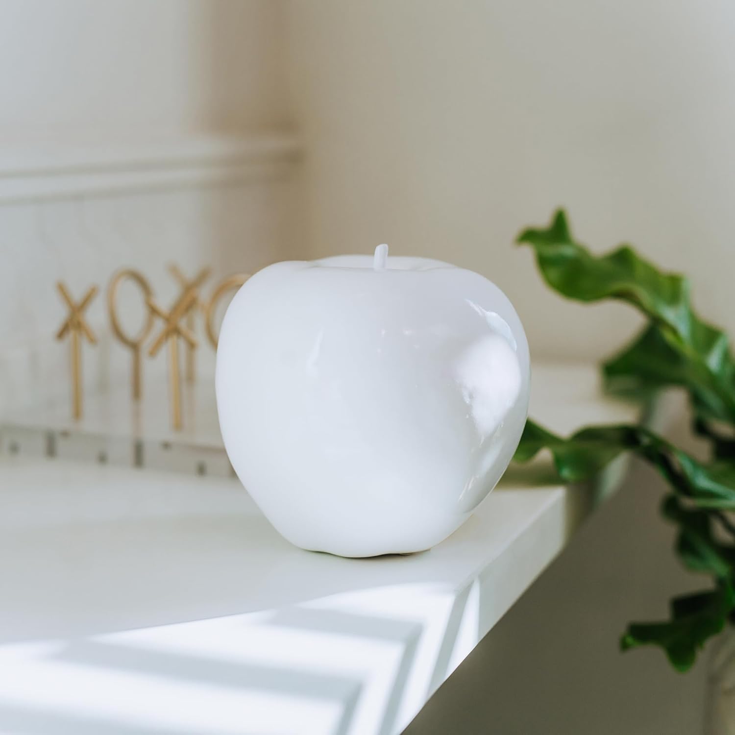 Flora Bunda 6 Inch Artificial Shiny Apple Centerpiece