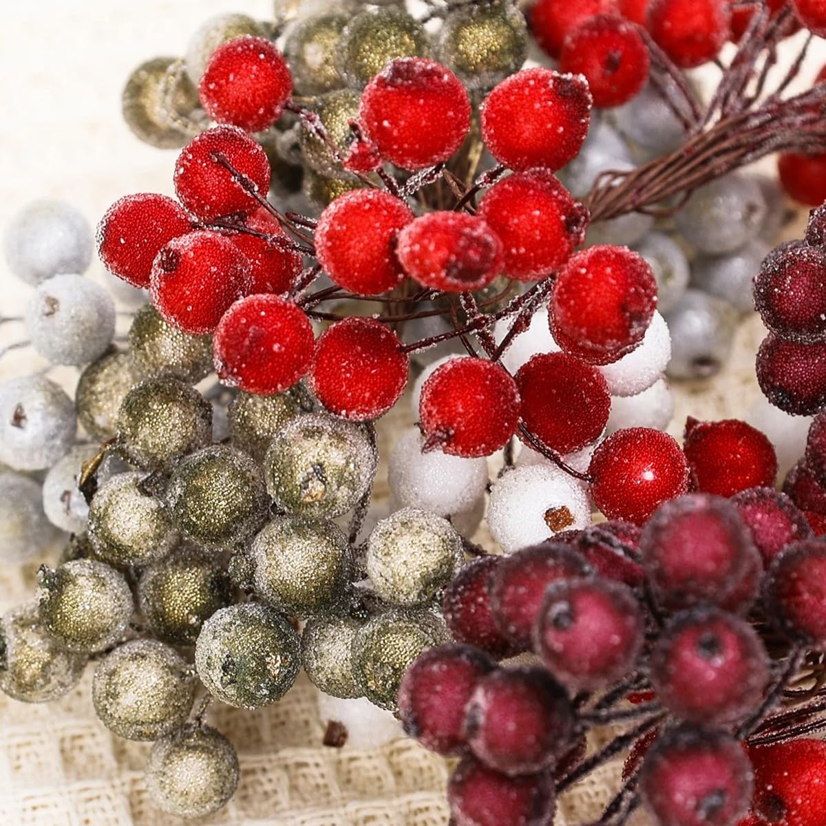Queenbox 60pcs 04in Mini Frosted Artificial Holly Berries White