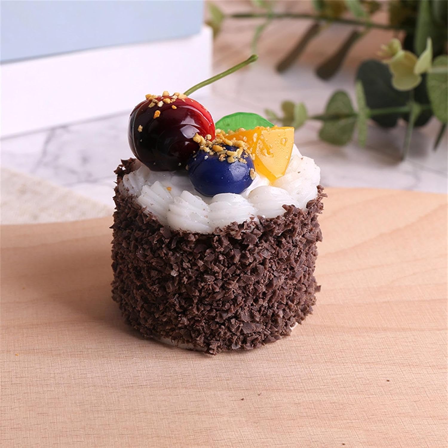 Realistic Artificial Cake Model for Display and Photography