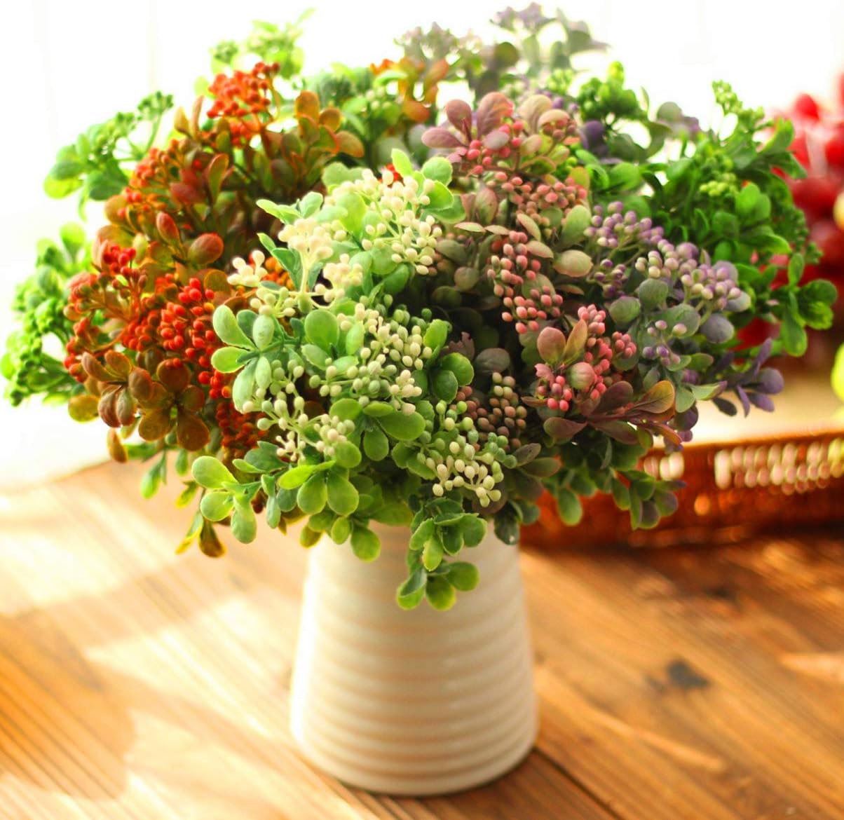 NUOBESTY 5pcs Lifelike Artificial Berries White Decor