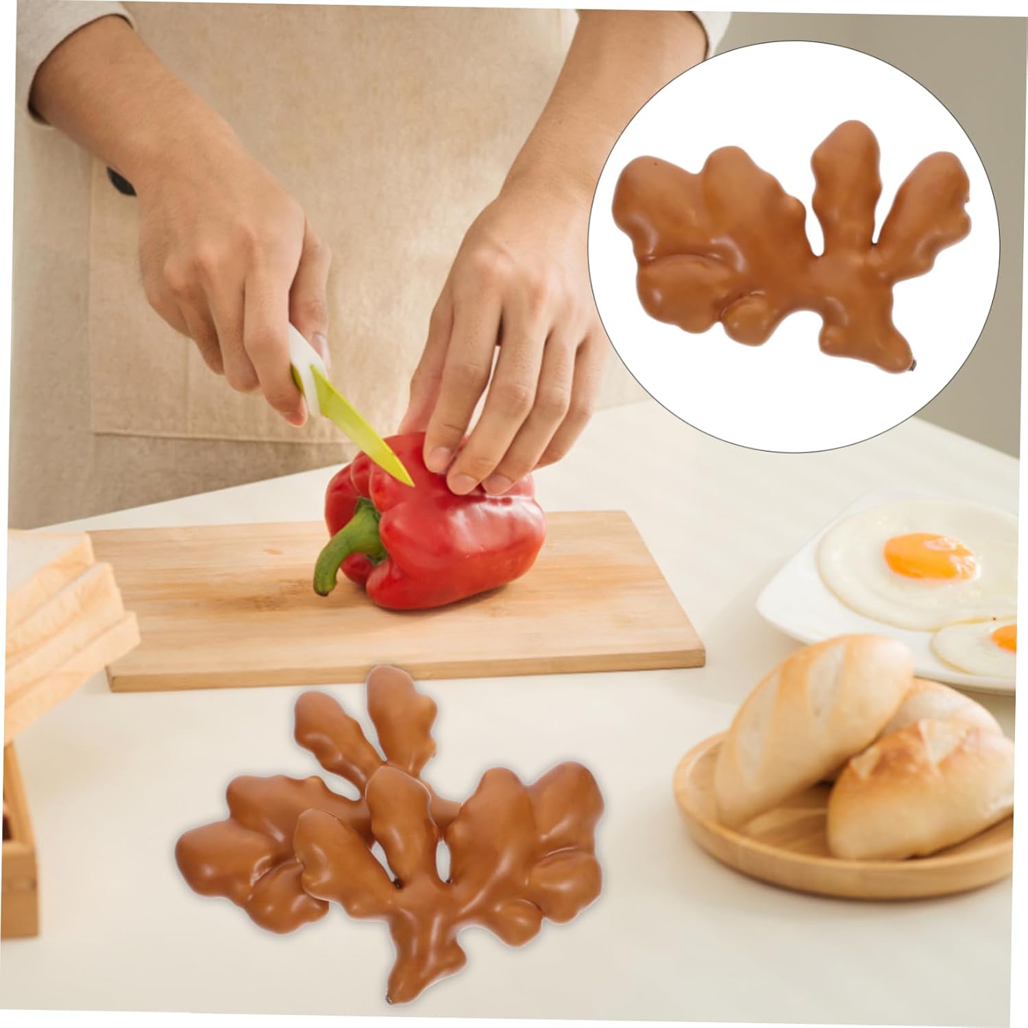 2pcs Simulated Ginger Faux Carrots Artificial Fruit Decor