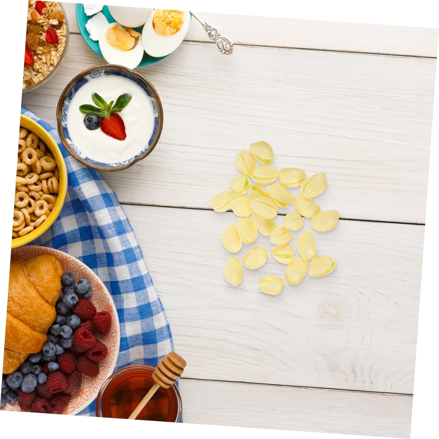 Lifelike Artificial Nuts Decorations 30pcs for Home and Photography