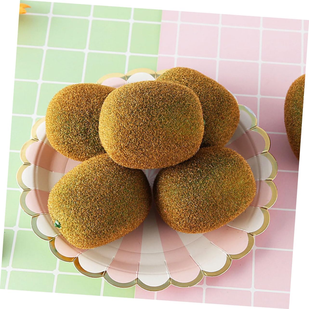 Amosfun 4pcs Lifelike Artificial Kiwifruit Decor Models