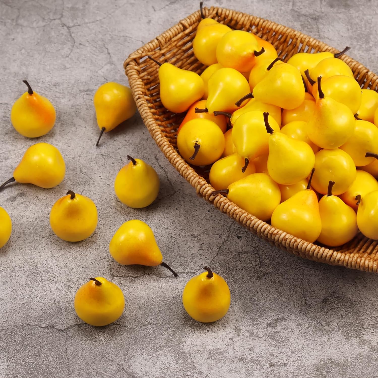 Lorigun 30pcs Lifelike Mini Pears Art Deco Props