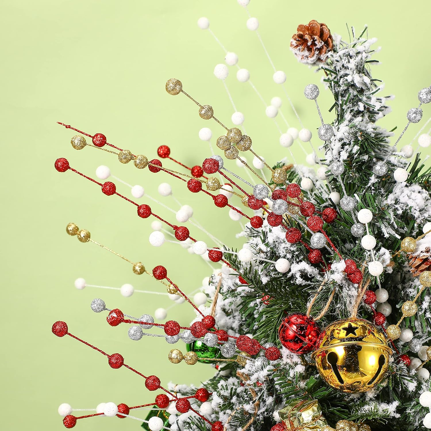 200 Pieces Artificial Christmas Berries - White 138 Inches