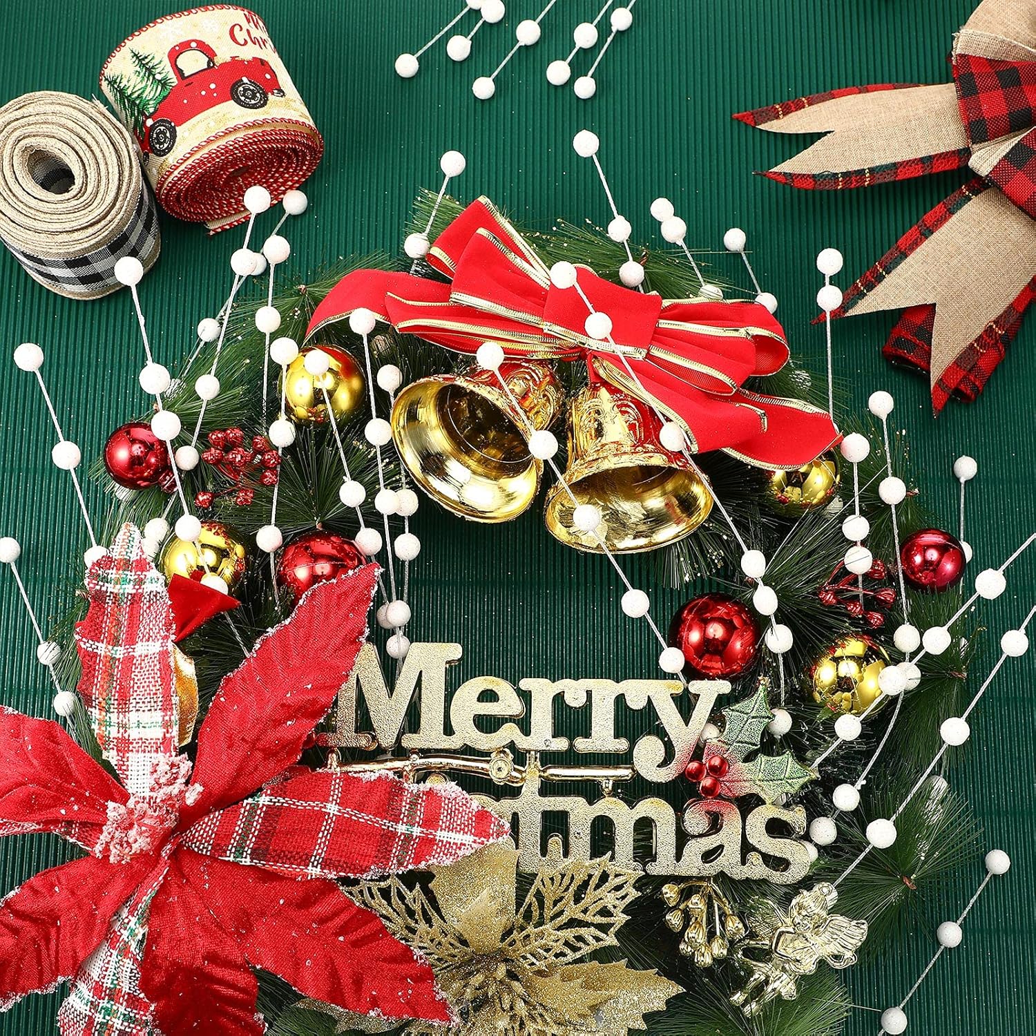 200 Pieces Artificial Christmas Berries - White 138 Inches
